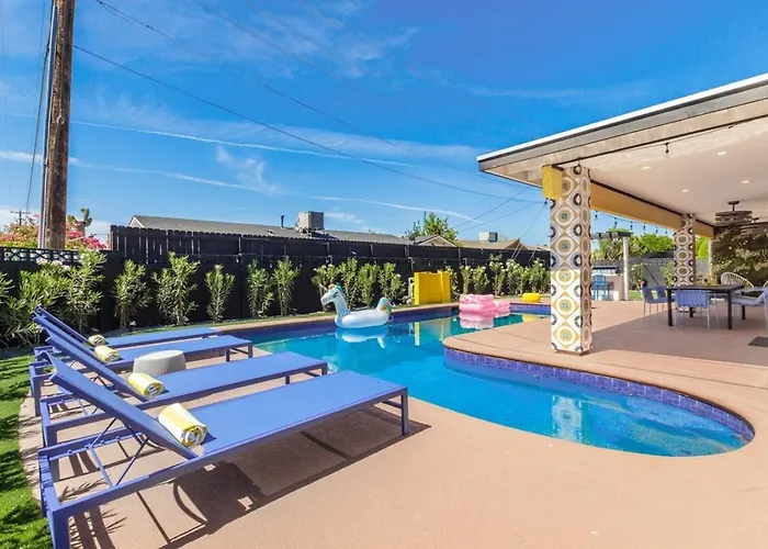 Sophisticated Luxury W Heated Pool, Ev Charger